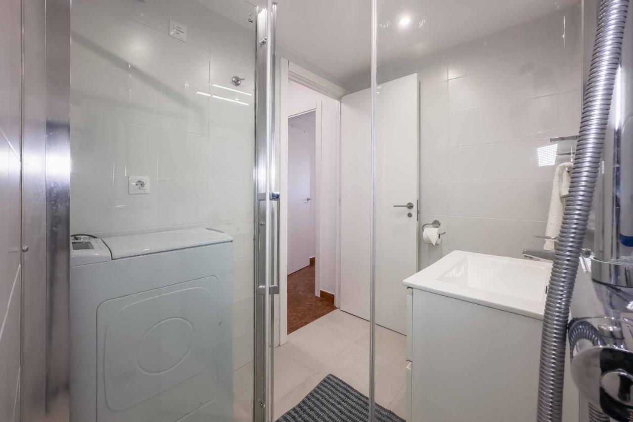 Apartamento Acogedor, Terraza, Piscina Y Mar Benalmadena Luaran gambar