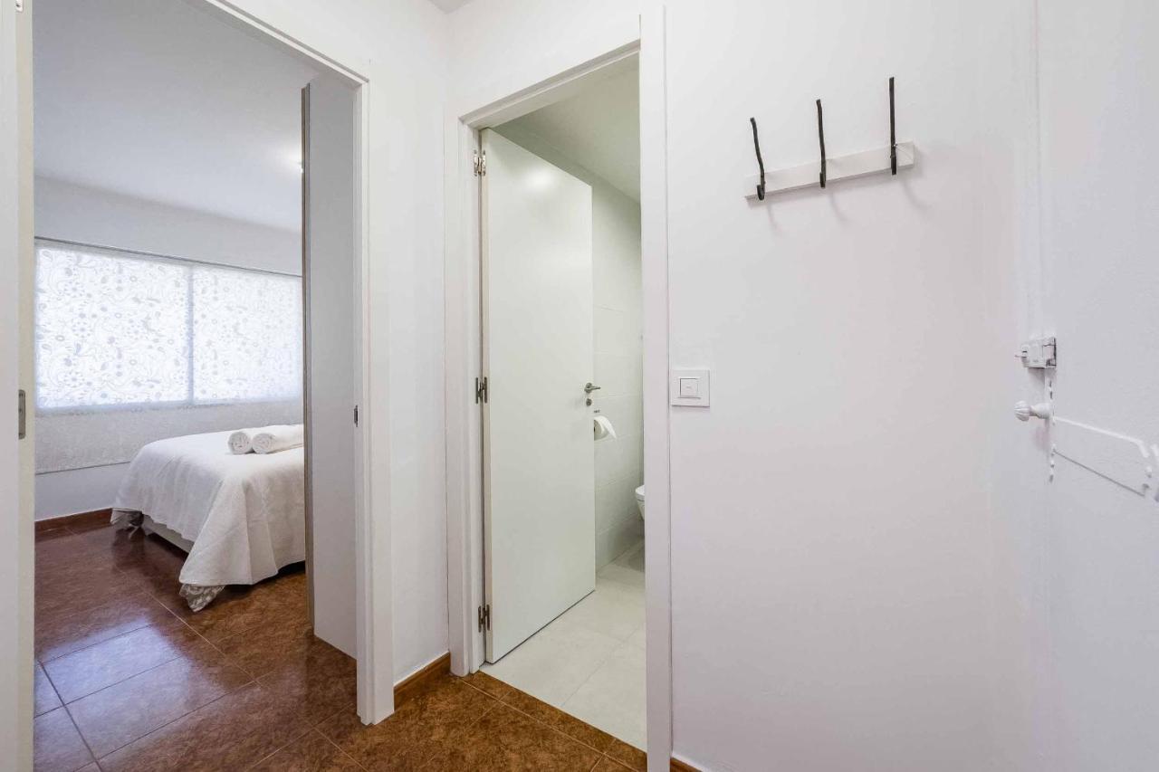 Apartamento Acogedor, Terraza, Piscina Y Mar Benalmadena Luaran gambar